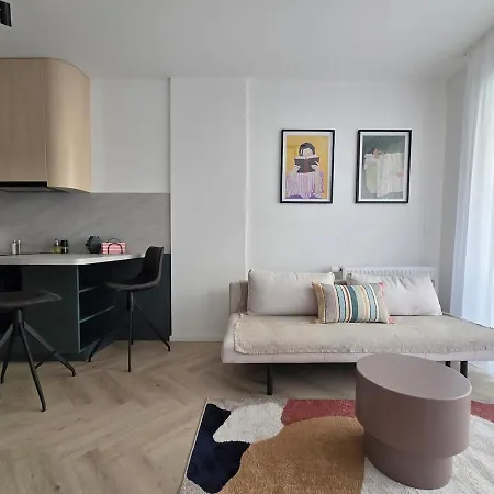 B14 Apartament