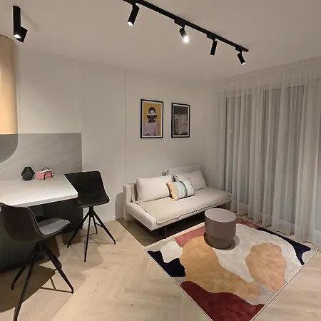 شقة B14